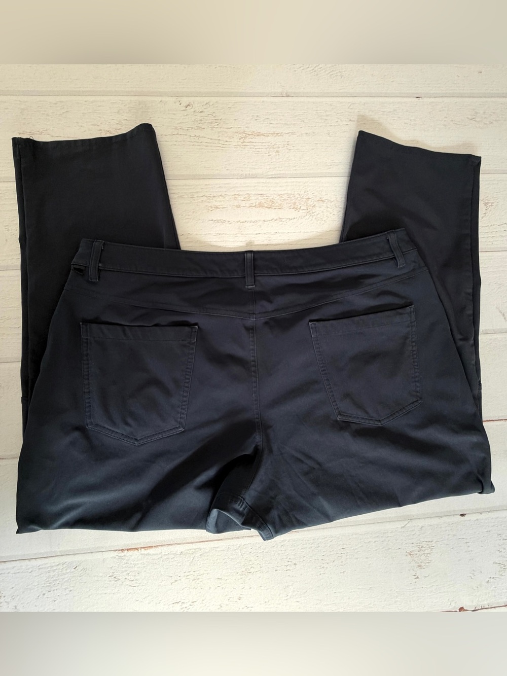 Lululemon Navy Utilitech 7/8 Men’s Golf Stretch S 38 Cropped Performance Travel - Picture 9 of 10